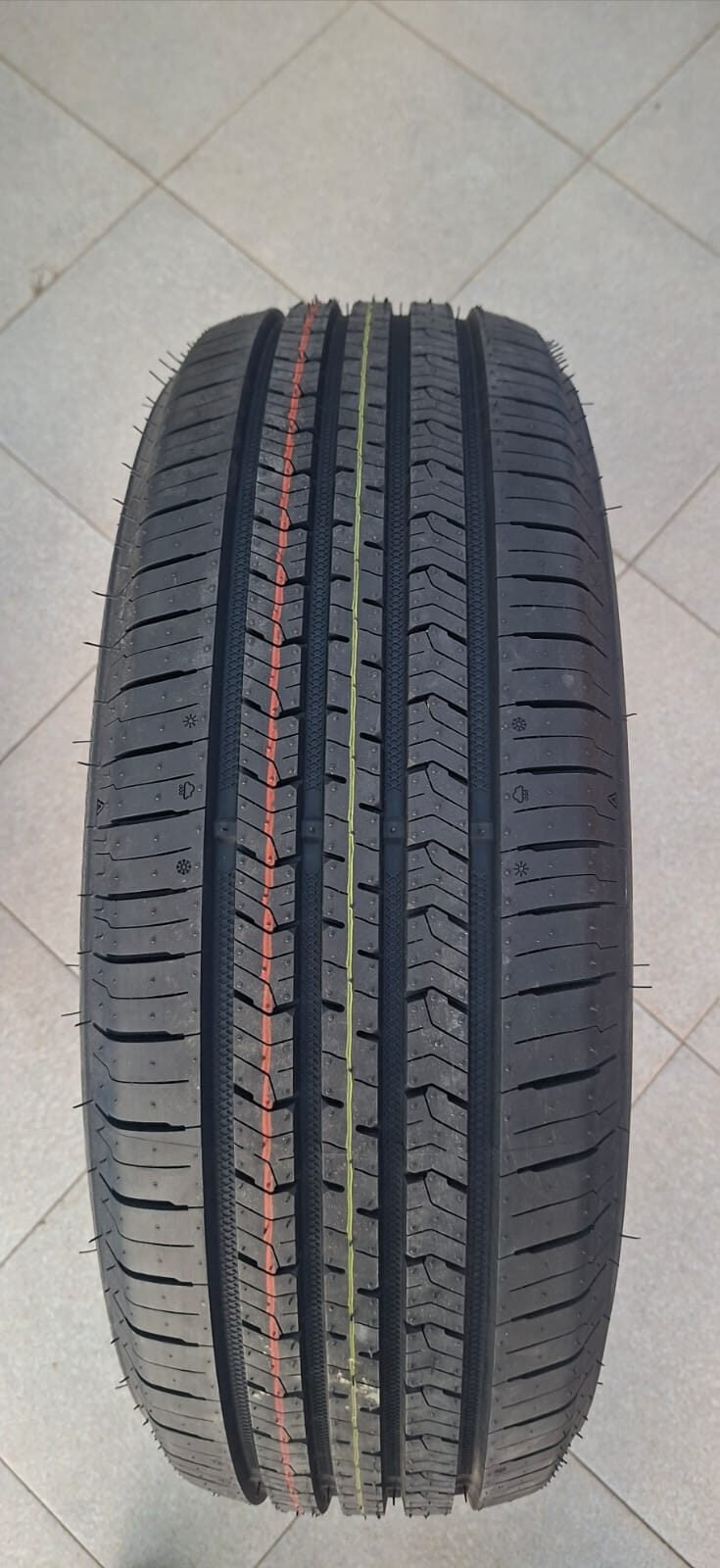 205-65-R15 94V BLUE-TRAC PC 2 ARMSTRONG