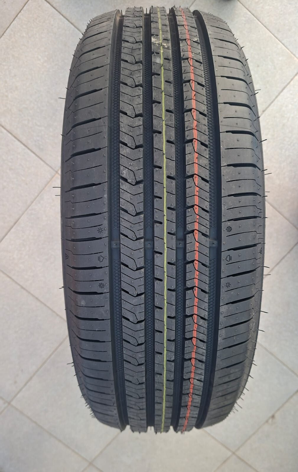 185-65-R15 88H BLUE-TRAC PC 2 ARMSTRONG